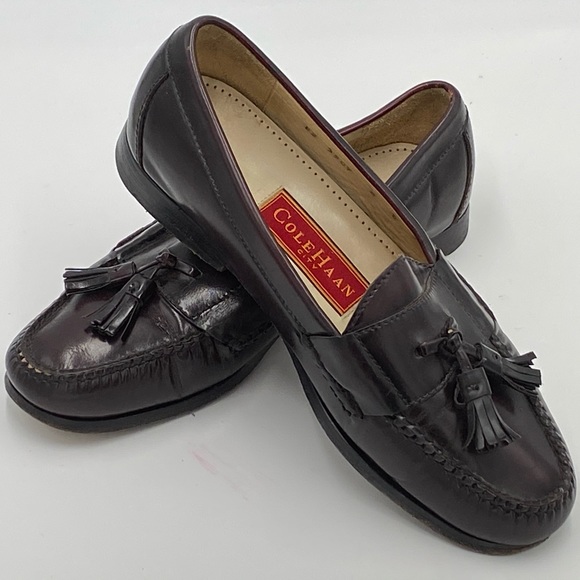 Cole Haan Other - Cole Haan Burgundy Pinch Tassel Loafers - Size 8 E
